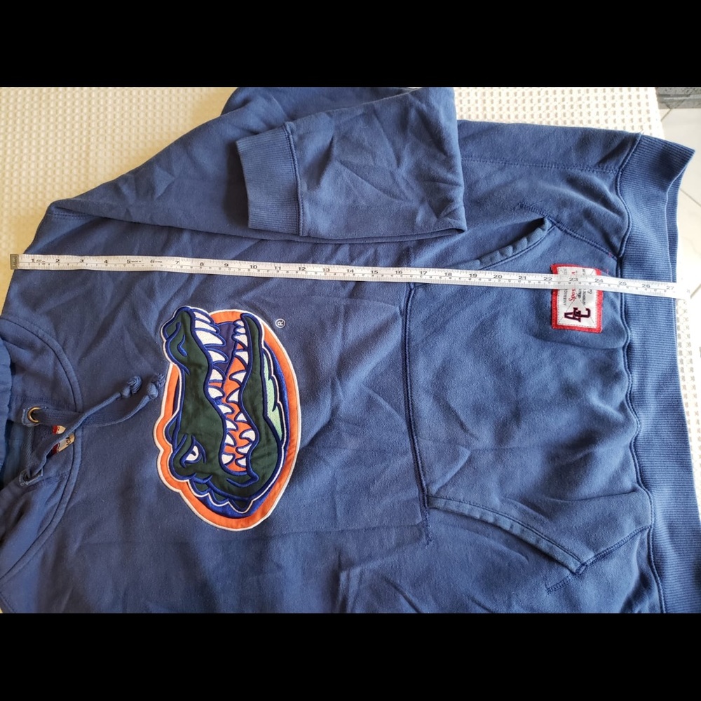 Hoddie - Picture 5 of 5